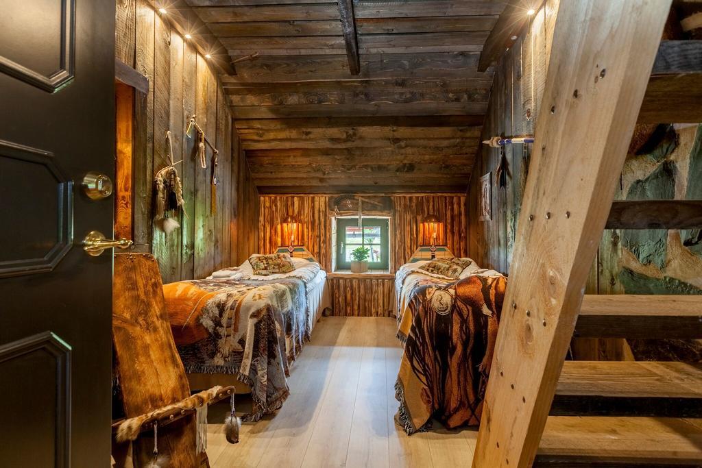 J A Ranch Bed & Breakfast Stromsnasbruk Bagian luar foto