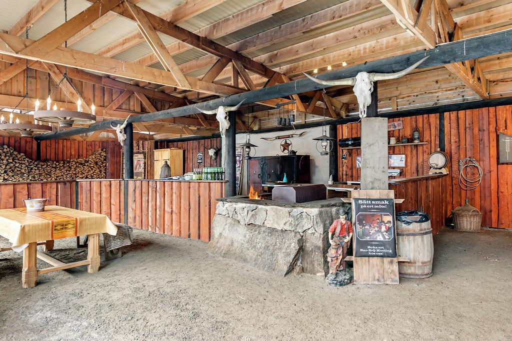 J A Ranch Bed & Breakfast Stromsnasbruk Bagian luar foto